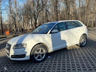 2012 Audi A3 II (8P) Рестайлинг 2, белый, 795000 рублей, вид 3