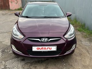 2013 Hyundai Solaris I, фиолетовый, 999999 рублей, вид 3