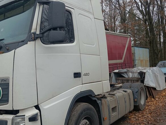 2011 Volvo FH, белый, 3400000 рублей - вид 1