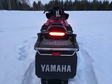 2005 Yamaha RS Vector, красный, 840000 рублей, вид 3