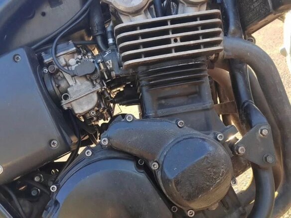 1997 Yamaha FZ400, серый, 190000 рублей - вид 4