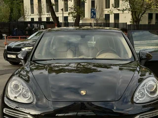2012 Porsche Cayenne Diesel II (958), чёрный, 2950000 рублей, вид 1
