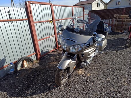 2003 Honda GL 1800 Gold Wing, серый, 813000 рублей, вид 1