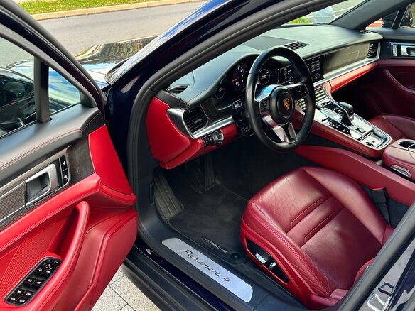 2017 Porsche Panamera 4 II, синий, 5700000 рублей - вид 6