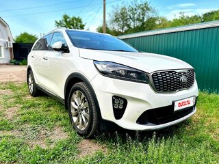 2018 Kia Sorento III Prime Рестайлинг, белый, 2500000 рублей, вид 2