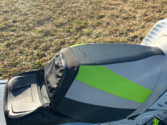 2018 Arctic Cat M-Series, серый, 800000 рублей - вид 14
