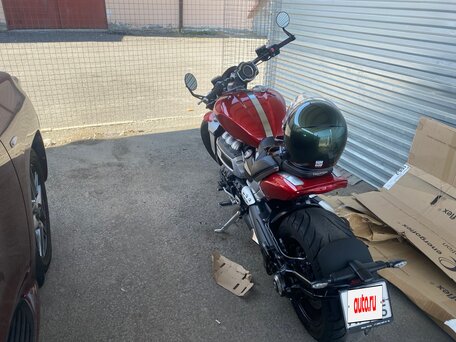 2023 Triumph Rocket 3, красный, 2600000 рублей, вид 4