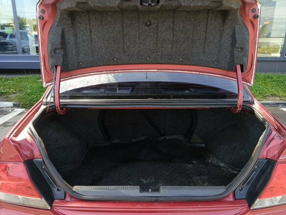 2005 Mitsubishi Lancer IX, красный, 169000 рублей - вид 8