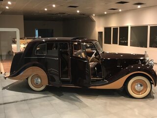 1947 Rolls-Royce Silver Wraith, коричневый, 45000000 рублей, вид 2