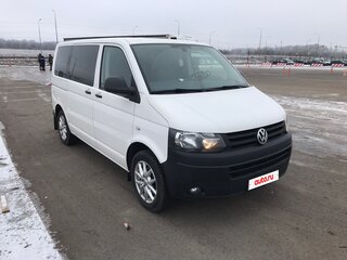 2013 Volkswagen Caravelle T5 Рестайлинг, белый, 2500000 рублей, вид 2