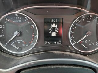 2013 Skoda Octavia II (A5) Рестайлинг, серебристый, 650000 рублей, вид 4