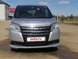 2016 Toyota Noah III (R80), серый, 1855000 рублей, вид 1
