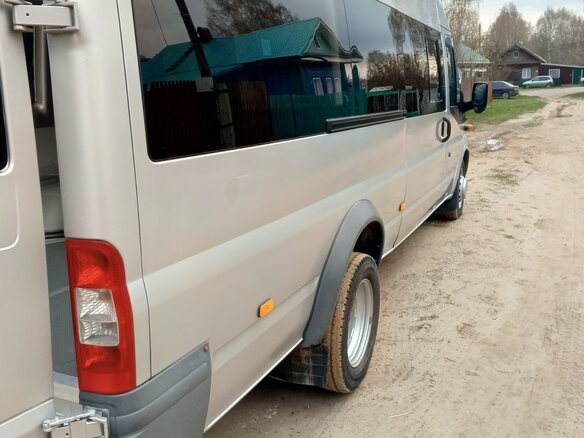 2010 Ford Transit, серебристый, 1250000 рублей - вид 5