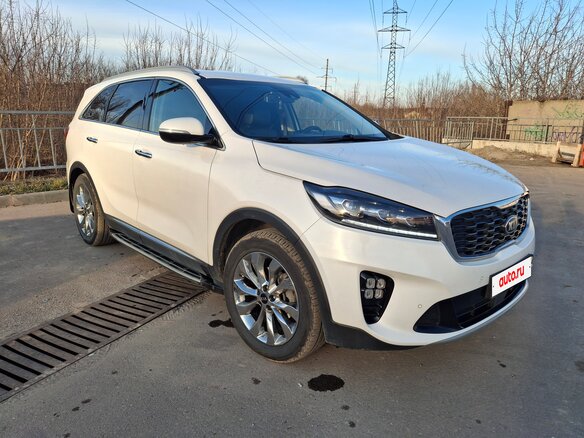 2018 Kia Sorento II Рестайлинг, белый, 2900000 рублей - вид 2