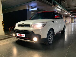 2016 Kia Soul II Рестайлинг, белый, 1300000 рублей, вид 3