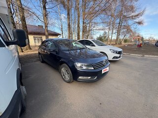 2011 Volkswagen Passat B7, синий, 785000 рублей, вид 3