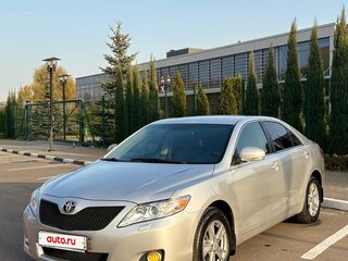 2011 Toyota Camry VI (XV40) Рестайлинг, серебристый, 1220000 рублей, вид 3