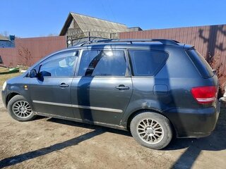 2002 Toyota Avensis Verso I, чёрный, 230000 рублей, вид 5