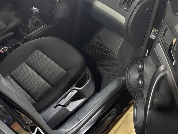 2012 Skoda Octavia II (A5) Рестайлинг, чёрный, 920000 рублей - вид 4