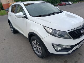 2014 Kia Sportage III Рестайлинг, белый, 1500000 рублей, вид 2