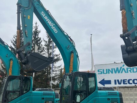2024 Sunward SWE210, зелёный, 10500000 рублей, вид 1