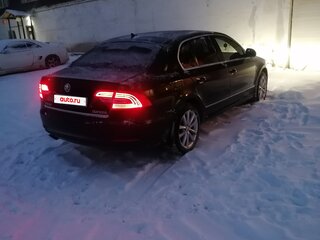 2013 Skoda Superb DSG II Рестайлинг, чёрный, 910000 рублей, вид 4