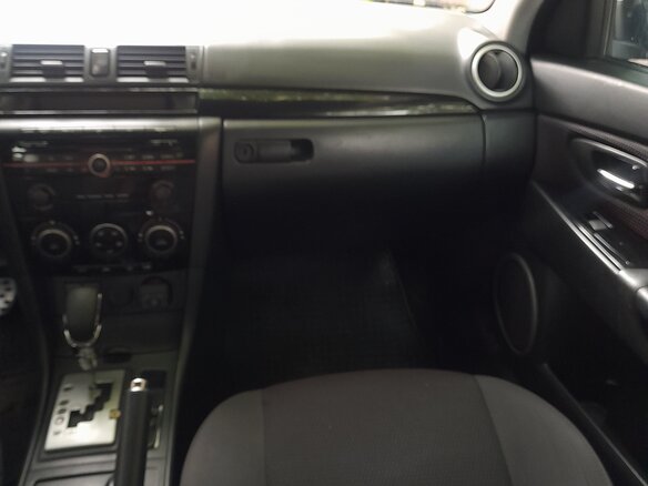 2008 Mazda 3 5-speed I (BK) Рестайлинг, чёрный, 650000 рублей - вид 7