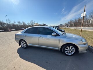 2007 Toyota Avensis II Рестайлинг, серебристый, 650000 рублей, вид 3