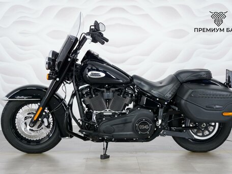 2023 Harley-Davidson Heritage Classic, чёрный, 1927000 рублей, вид 2