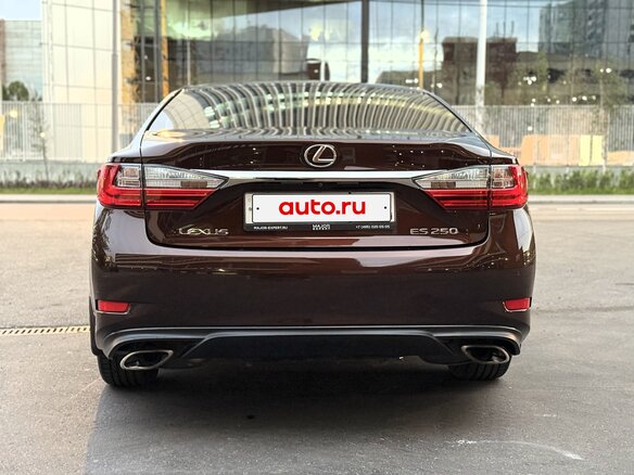 2015 Lexus ES 250 VI Рестайлинг, коричневый, 2650000 рублей - вид 4