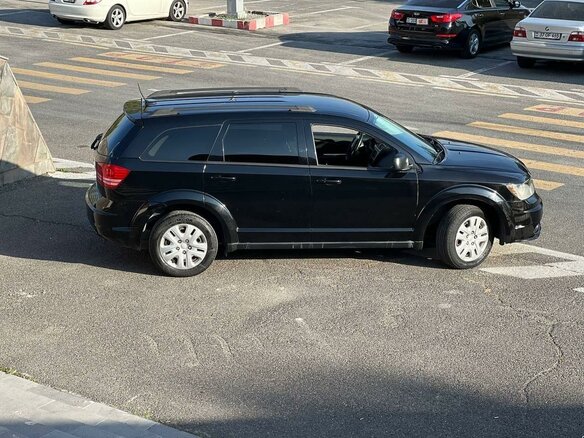 2017 Dodge Journey I Рестайлинг, чёрный, 1550000 рублей - вид 2