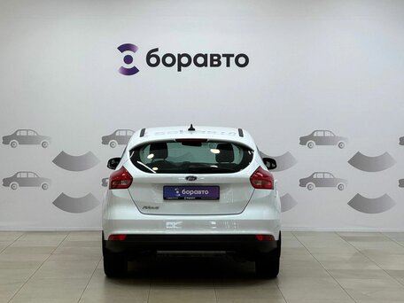 2018 Ford Focus III Рестайлинг, белый, 1235000 рублей, вид 5