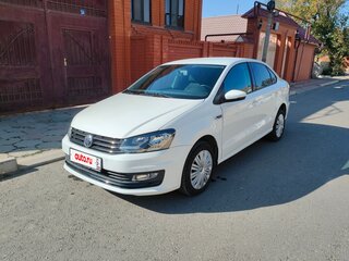 2018 Volkswagen Polo V Рестайлинг, белый, 1200000 рублей, вид 1