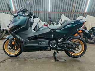 2021 Yamaha TMAX, зелёный, 1420000 рублей, вид 4