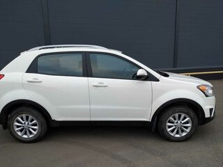 2013 SsangYong Actyon II Рестайлинг, белый, 820000 рублей, вид 2
