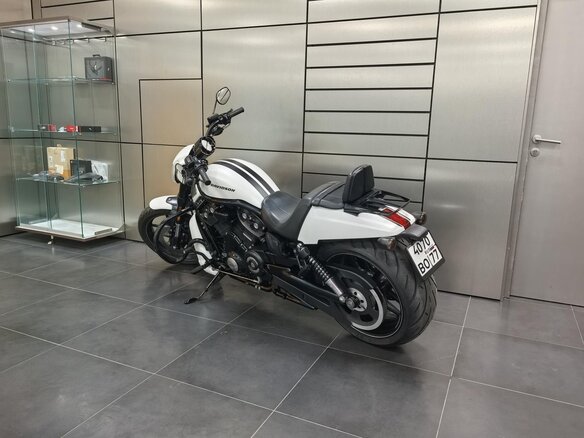 2016 Harley-Davidson V-Rod, белый, 1680000 рублей - вид 7