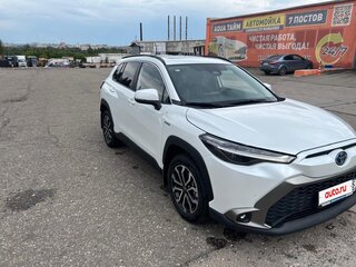 2024 Toyota Frontlander I, белый, 3399999 рублей, вид 4