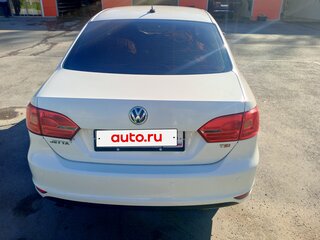 2014 Volkswagen Jetta VI, белый, 750000 рублей, вид 4