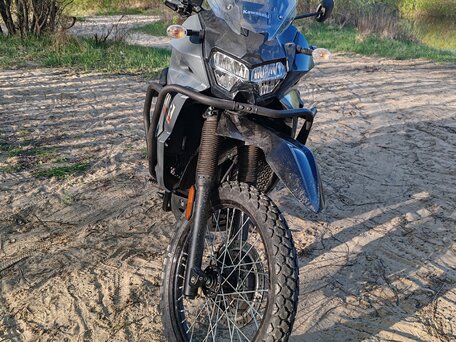 2022 Kawasaki KLR 650, серый, 610000 рублей, вид 1