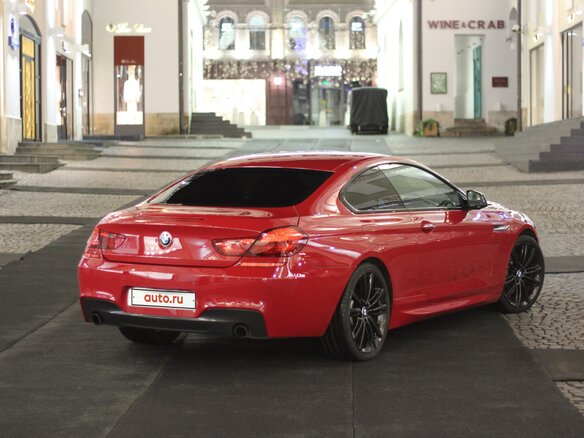 2013 BMW 6 серии 640i xDrive III (F06/F13/F12), красный - вид 3
