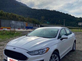 2020 Ford Fusion (North America) II Рестайлинг, белый, 1720000 рублей, вид 3