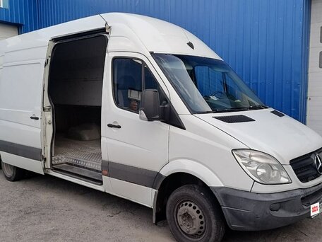2013 Mercedes-Benz Sprinter, белый, 3700000 рублей, вид 2