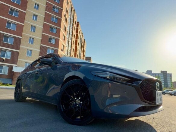 2021 Mazda 3 IV (BP), серый, 1950000 рублей - вид 5