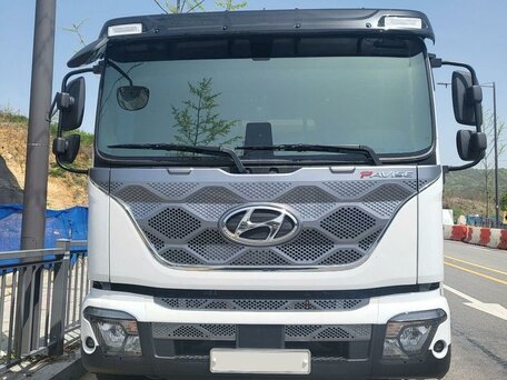 2024 Hyundai New Power Truck, белый, 8456313 рублей, вид 3