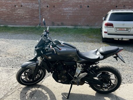 2014 Yamaha MT-07 (FZ-07), чёрный, 690000 рублей, вид 4