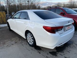 2016 Toyota Mark X II Рестайлинг, белый, 2100000 рублей, вид 4