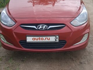 2012 Hyundai Solaris I, красный, 700000 рублей, вид 1