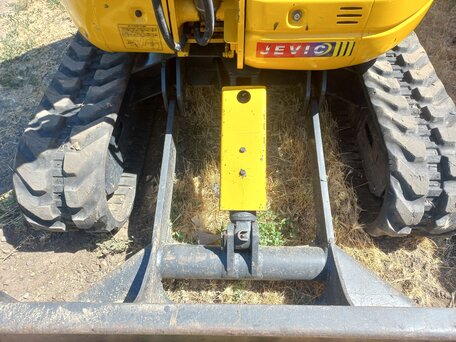 2015 Komatsu PC30UU, жёлтый, 2100000 рублей, вид 5
