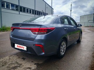 2017 Kia Rio IV, серый, 1299000 рублей, вид 4