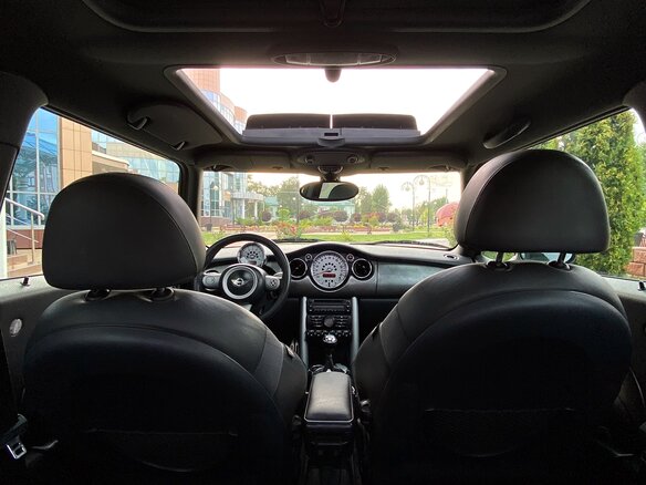 2004 Mini Hatch Cooper S I (R50), жёлтый - вид 27